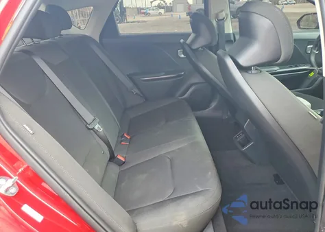 2026 Kia K4 Lx z USA, uszkodzony, nr VIN 3KPFT4DE1TE253516